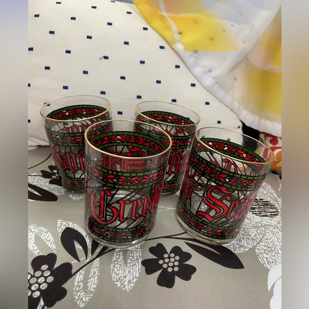 4PC. Set Houze SEASON’S GREETINGS Stained Drink Glasses